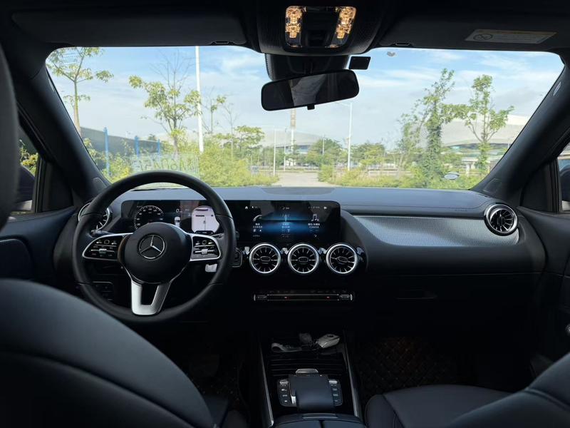 Mercedes-Benz EQA, 2023 — фото 6 из 10