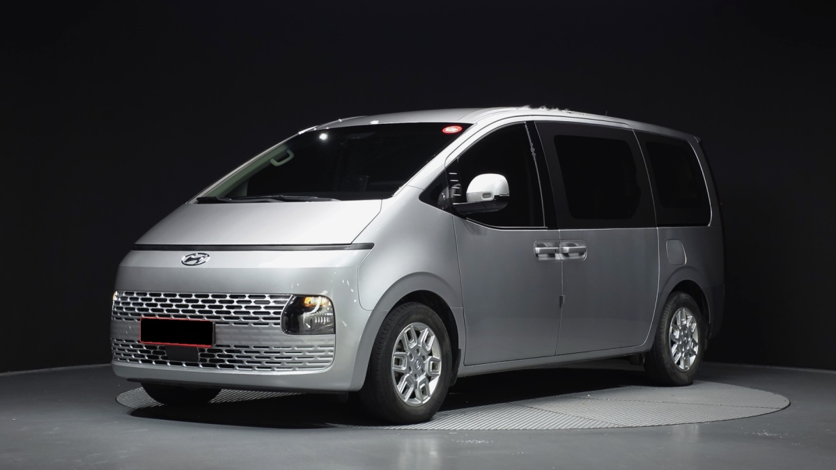 Hyundai Staria, 2022 — купить в Санкт-Петербурге под ключ