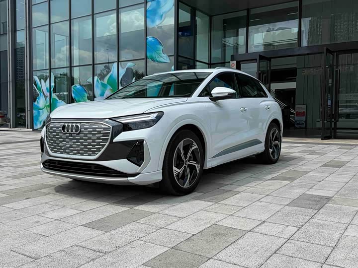 Audi Q4 e-tron, 2024 — купить в Белгороде под ключ