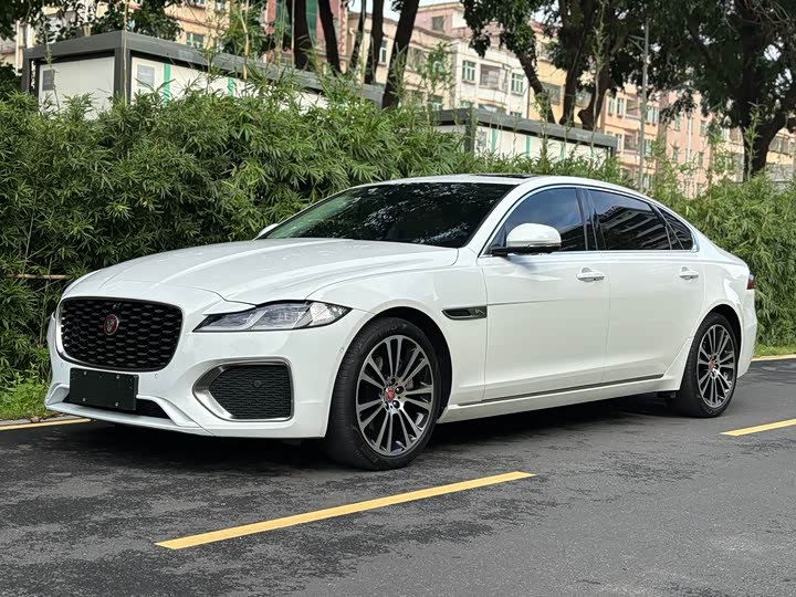 Jaguar XF L, 2022 — купить в Санкт-Петербурге под ключ