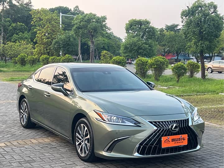 Lexus ES, 2024 — фото 3 из 9