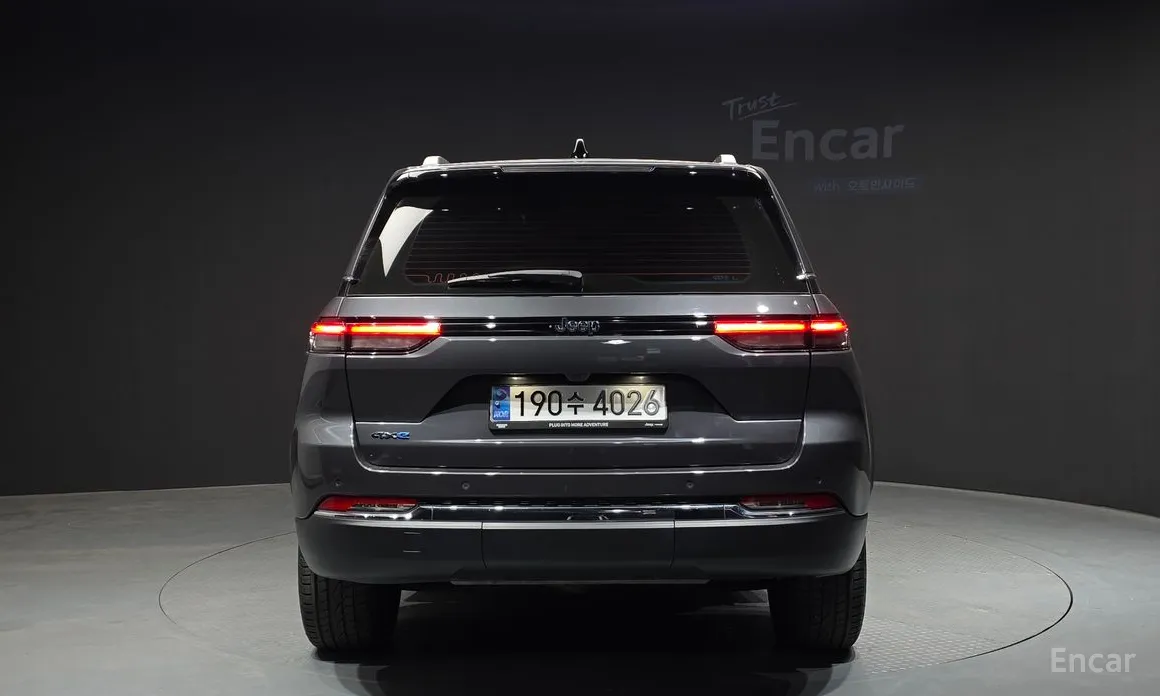 Jeep Cherokee, 2023 — фото 4 из 12