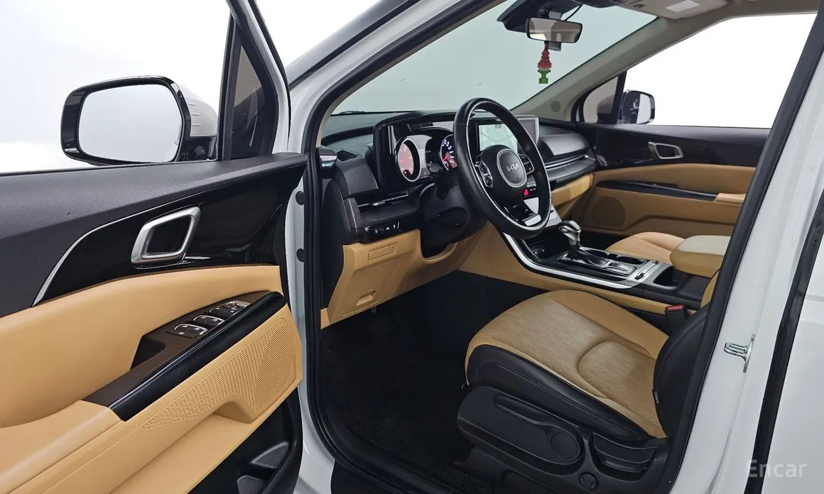 Kia Carnival, 2022 — фото 11 из 12
