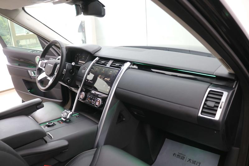 Land Rover Discovery, 2023 — фото 11 из 12