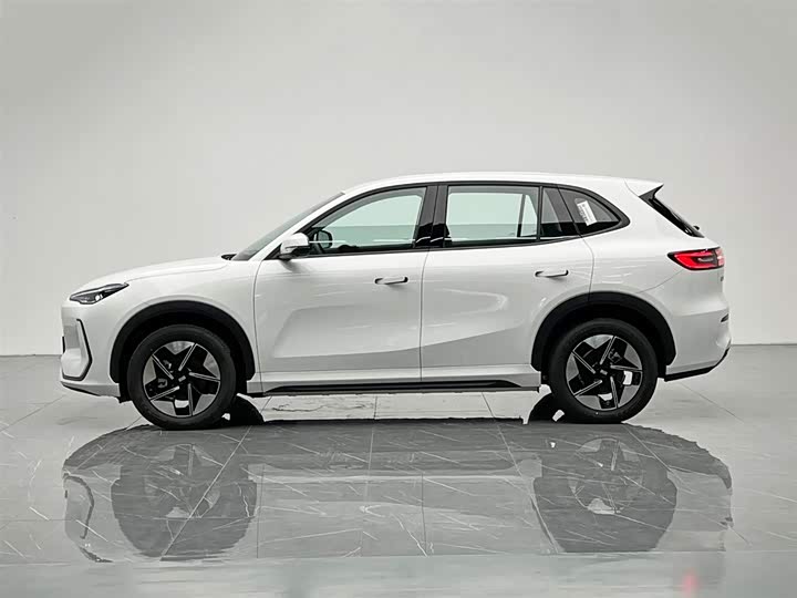 Geely Galaxy E5, 2026 — фото 3 из 9