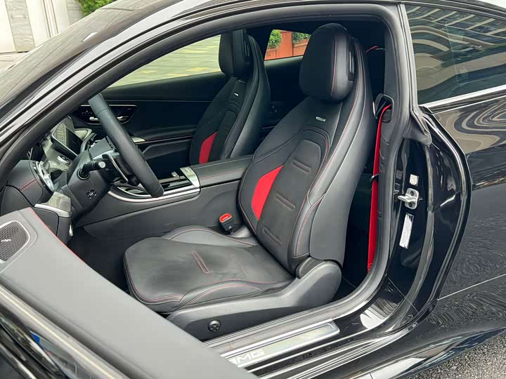 Mercedes-Benz CLE-Class AMG, 2025 — фото 4 из 9