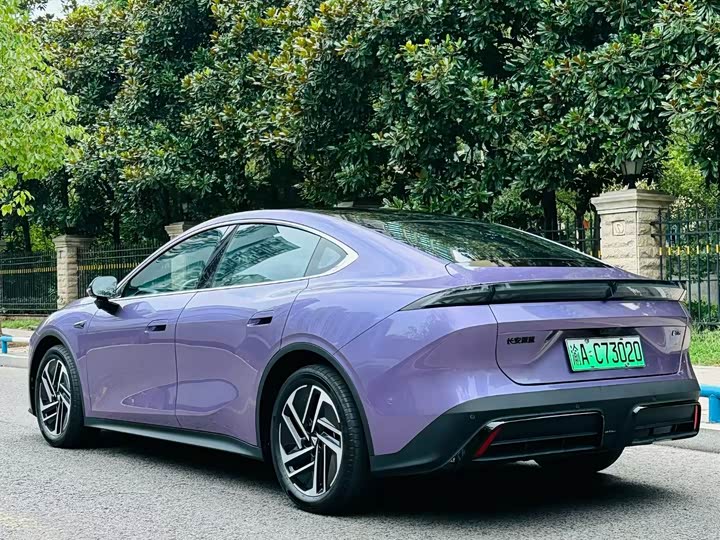 Changan Deepal L06, 2026 — фото 3 из 9