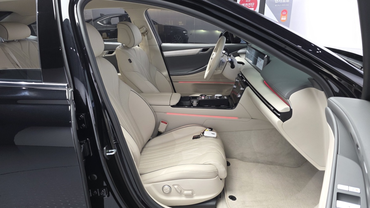 Genesis G80, 2025 — фото 11 из 12