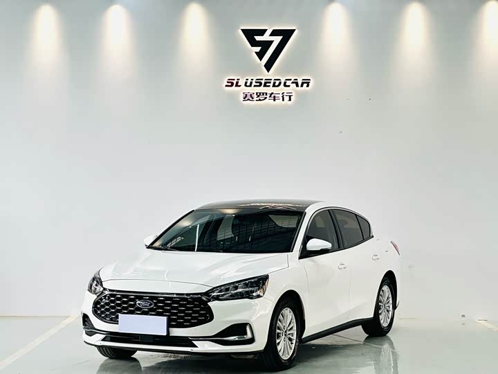 Ford Focus, 2022 — купить в Москве под ключ