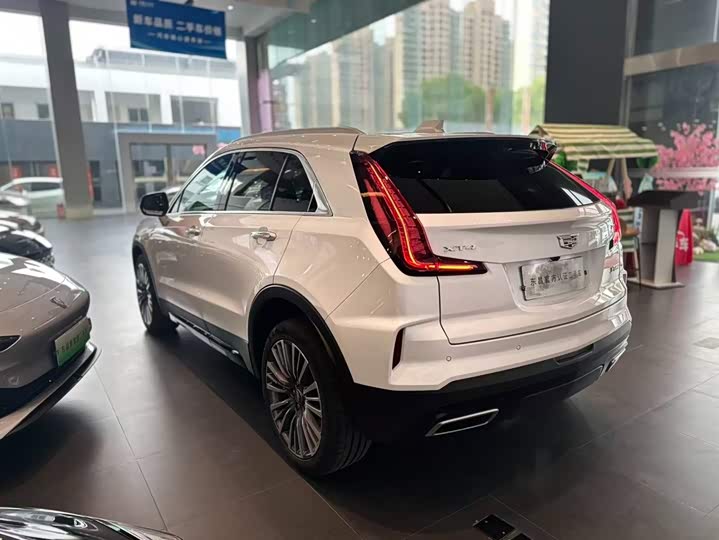 Cadillac XT4, 2025 — фото 2 из 9