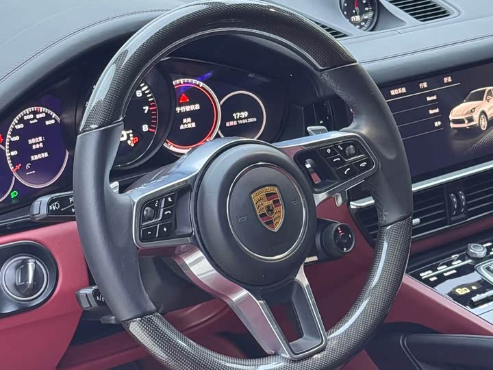Porsche Cayenne, 2022 — фото 7 из 9