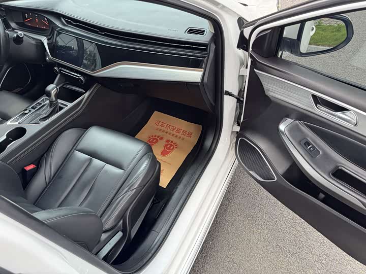 Chery Omoda S5 (Arrizo 5 Plus), 2022 — фото 7 из 9
