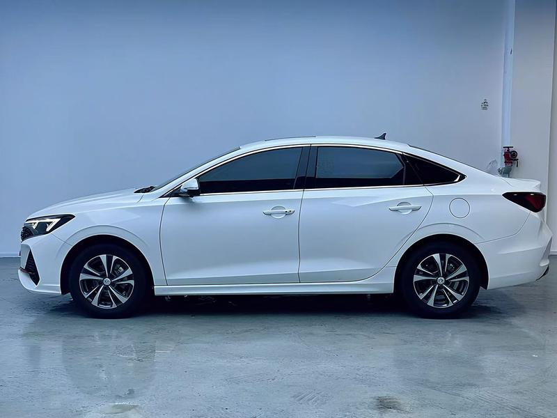Changan Eado Plus, 2024 — фото 4 из 12