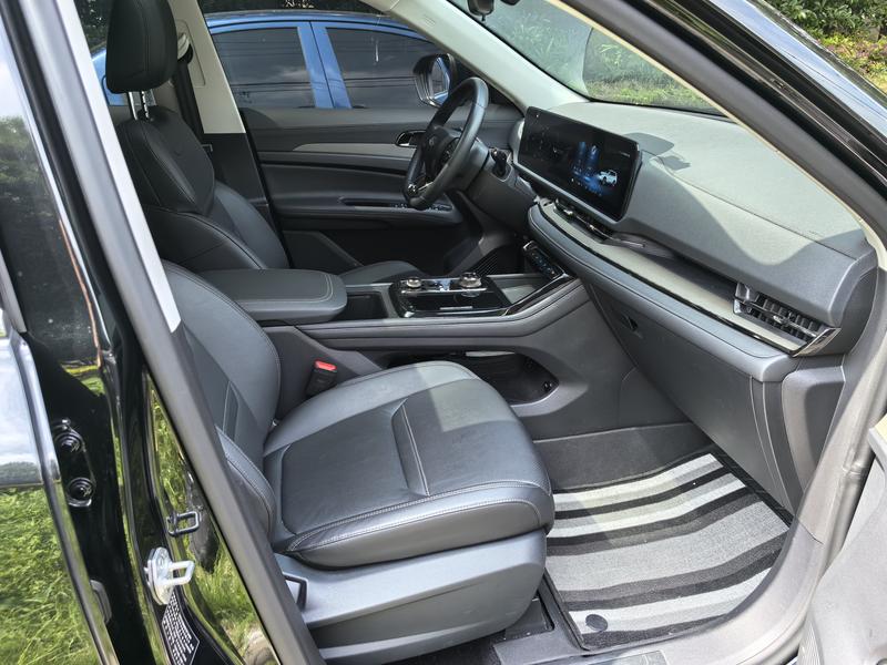Ford Equator Sport, 2024 — фото 12 из 12