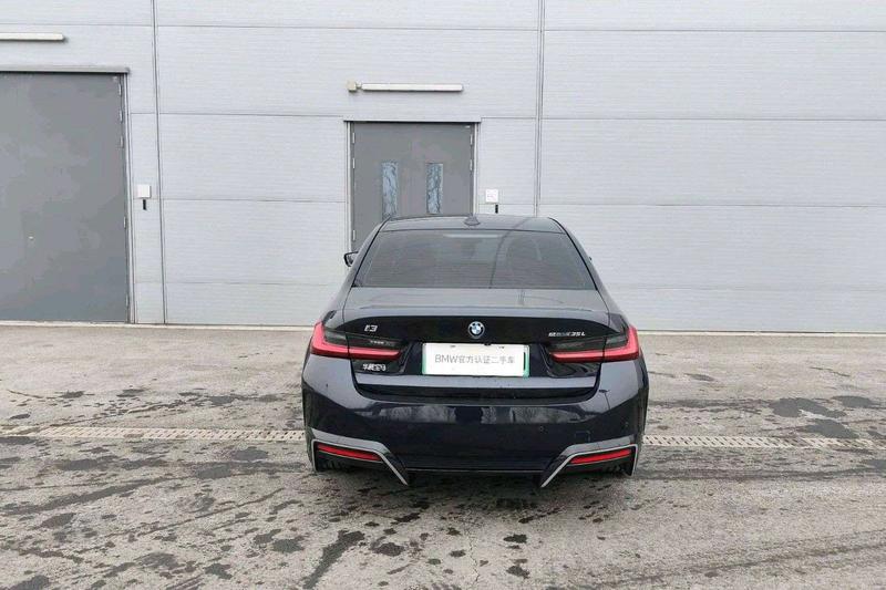 BMW i3, 2025 — фото 4 из 12
