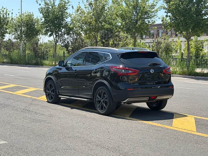 Nissan Qashqai, 2022 — фото 6 из 9