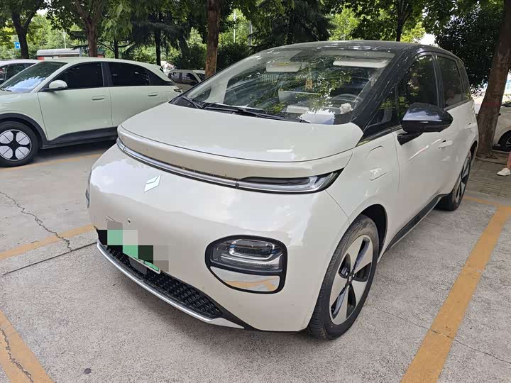 Baojun Yunduo, 2024 — купить в Москве под ключ