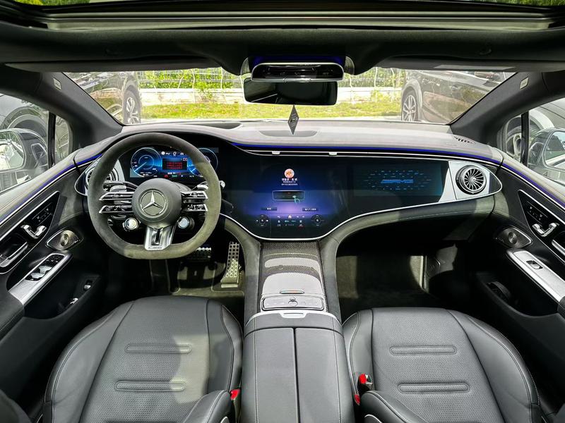 Mercedes-Benz EQE AMG, 2023 — фото 8 из 10