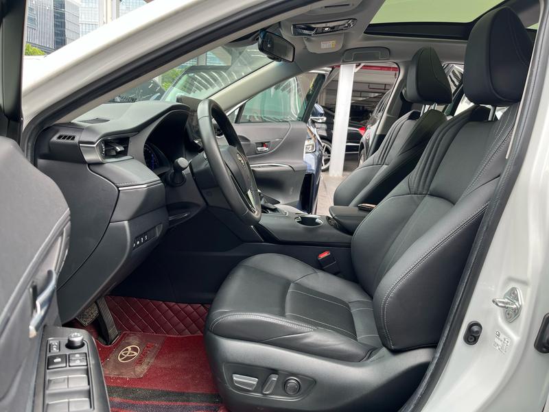 Toyota Harrier, 2022 — фото 10 из 12