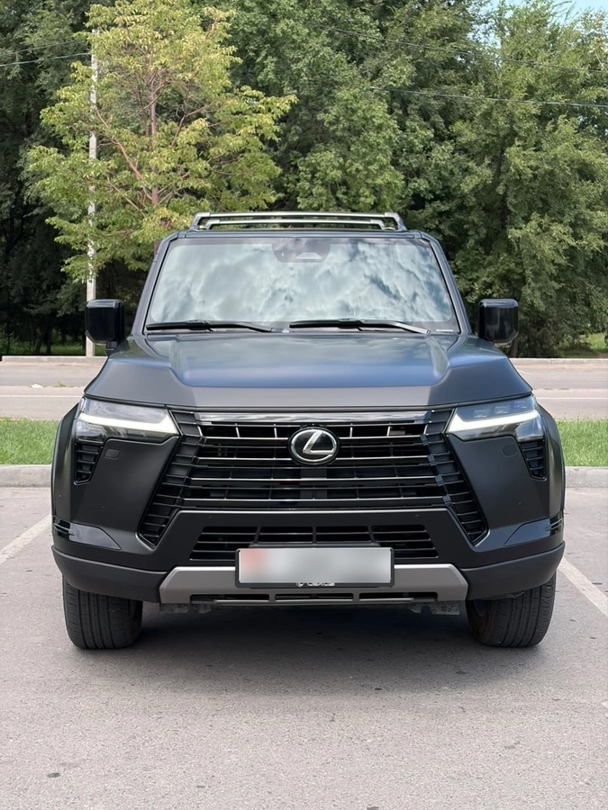 Lexus GX, 2025