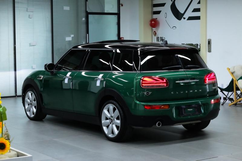 Mini Clubman, 2023 — фото 4 из 12