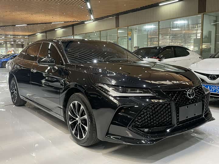 Toyota Avalon, 2022 — фото 3 из 9