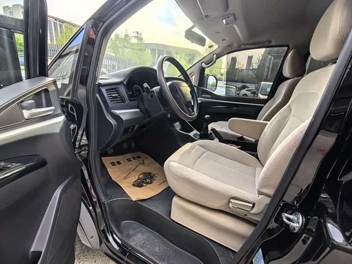 Dongfeng Forthing Lingzhi M5, 2024 — фото 7 из 9