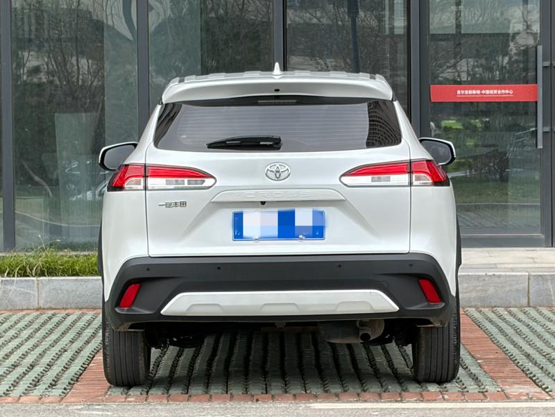 Toyota Corolla Cross, 2025 — фото 5 из 12