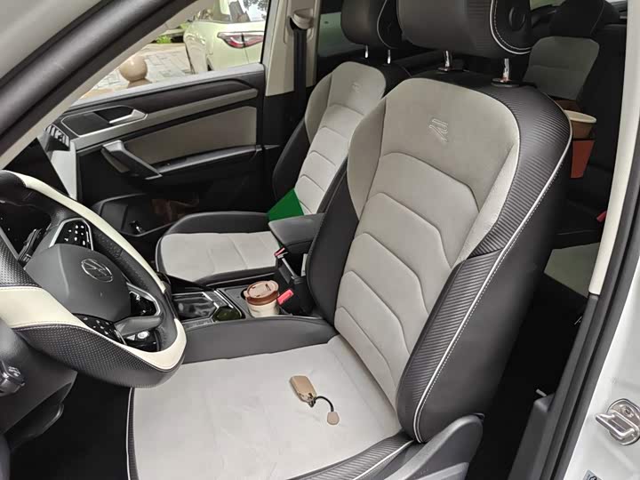 Volkswagen Tayron X, 2024 — фото 8 из 9