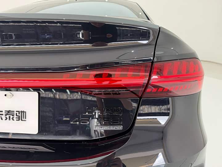 Audi A7L, 2025 — фото 7 из 9