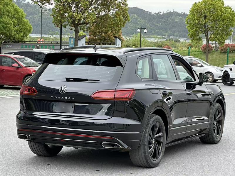 Volkswagen Touareg, 2021 — фото 7 из 12