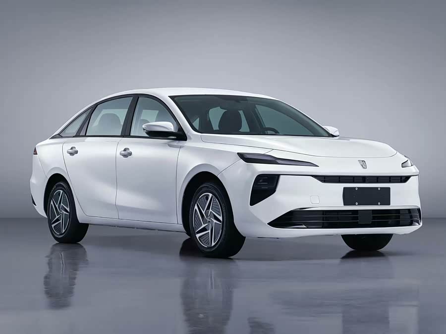 Roewe E6, 2026 — купить в Самаре под ключ