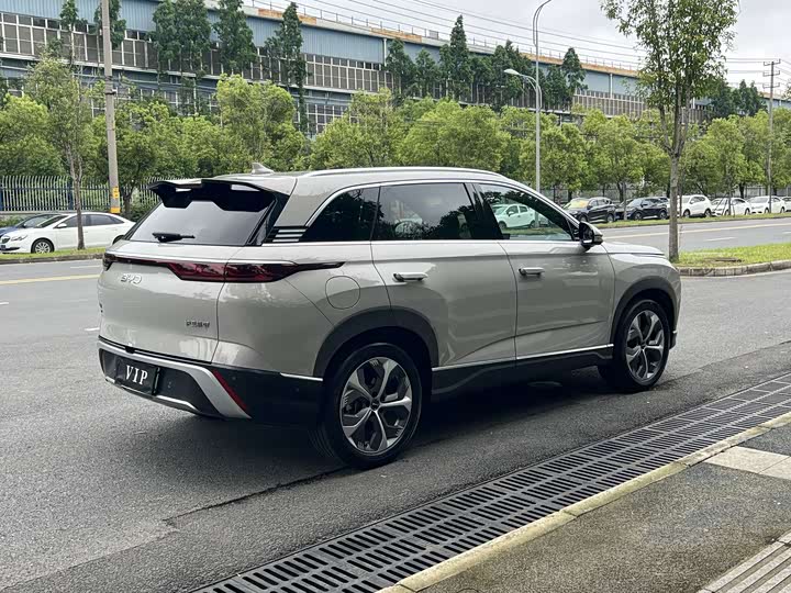 BYD Frigate 07, 2024 — фото 5 из 9