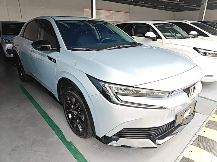 Honda e:NP2, 2024 — фото 4 из 9