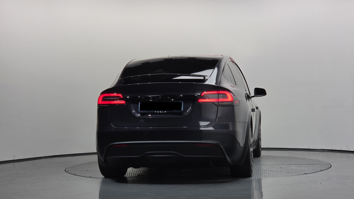 Tesla Model X, 2024 — фото 4 из 12