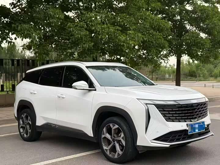 Geely Atlas L, 2023 — фото 3 из 9