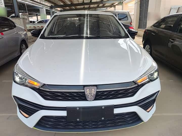 Roewe i5, 2022 — фото 3 из 9