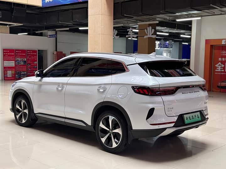 BYD Song Plus Hybrid/EV, 2022 — фото 6 из 9