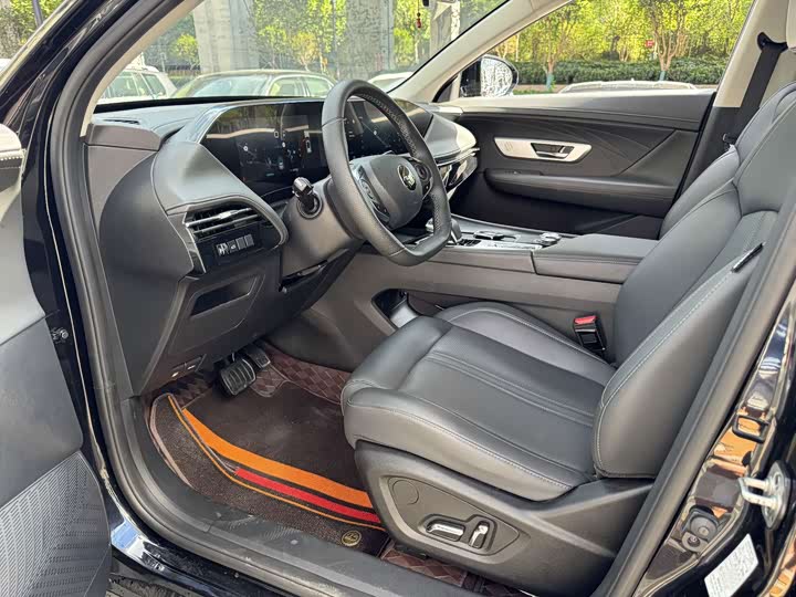 Dongfeng Aeolus Huge, 2024 — фото 5 из 9