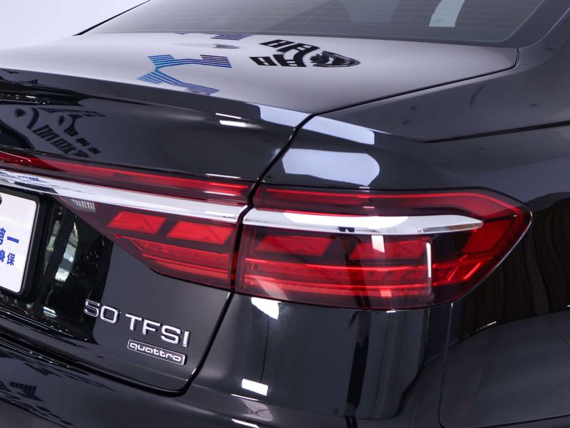 Audi A8, 2023 — фото 5 из 12