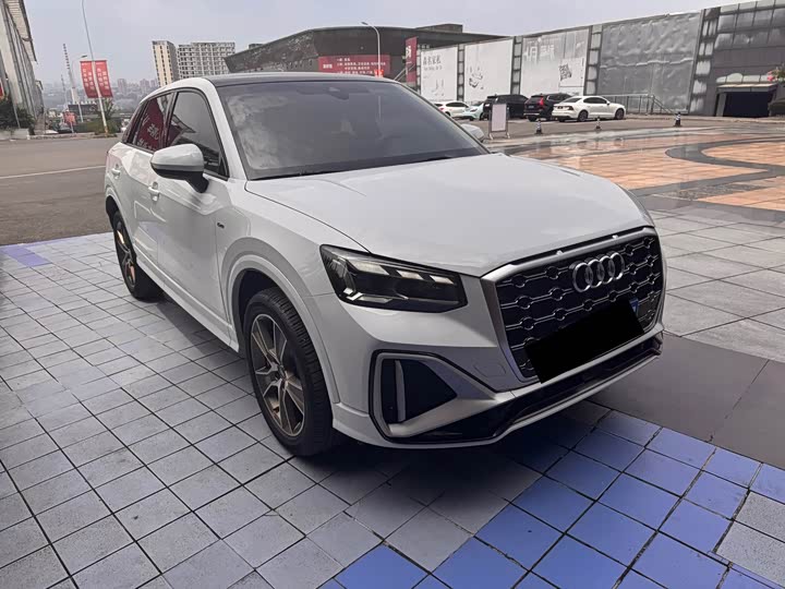 Audi Q2L, 2022 — фото 3 из 9