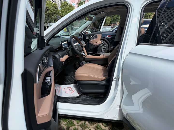 Chery Tiggo 8L, 2025 — фото 4 из 9