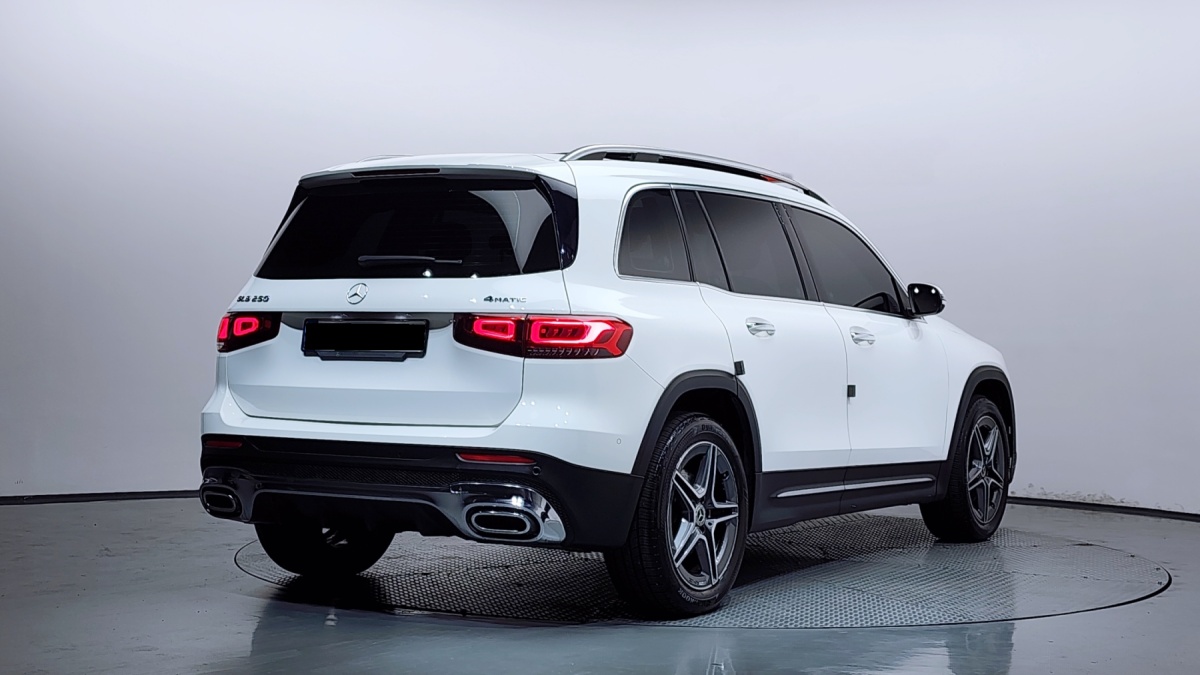 Mercedes-Benz GLB-Class, 2022 — фото 2 из 12