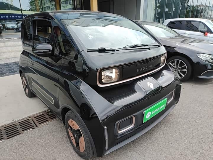 Baojun KiWi EV, 2022 — фото 4 из 9