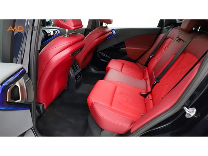 BMW X3, 2025 — фото 7 из 9