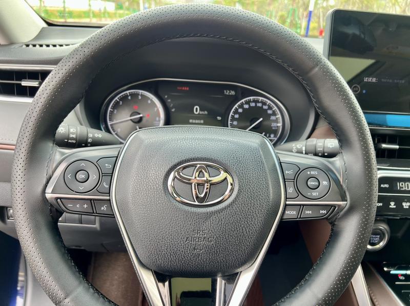 Toyota Harrier, 2022 — фото 12 из 12