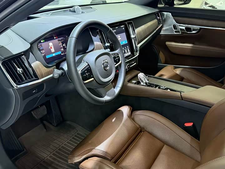 Volvo V90, 2024 — фото 5 из 9