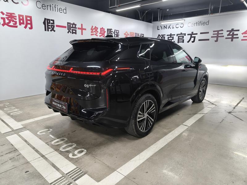 Lynk & Co 08 EM-P Hybrid, 2024 — фото 7 из 12