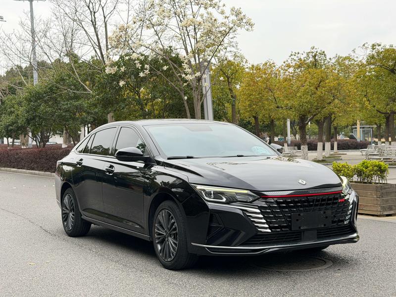 Dongfeng Aeolus Yixuan Max, 2023 — фото 3 из 12