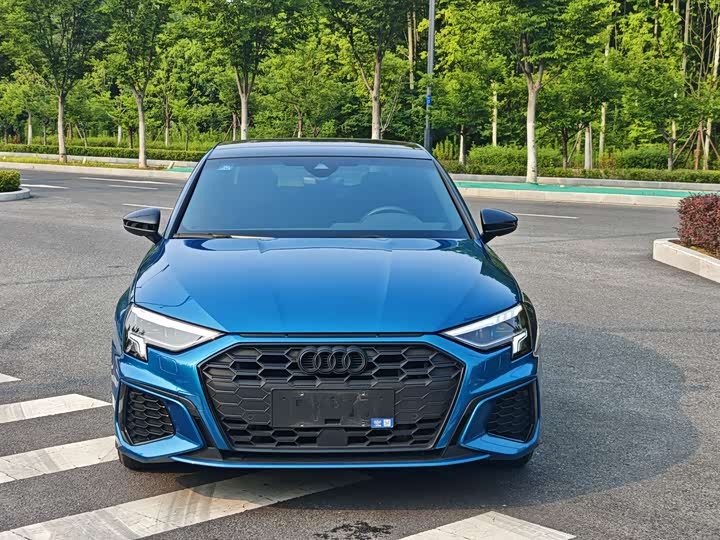 Audi A3, 2023 — фото 2 из 9